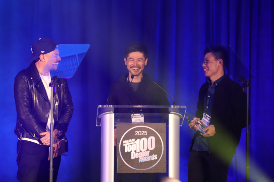 winners speak at the namm retail awards at the namm show